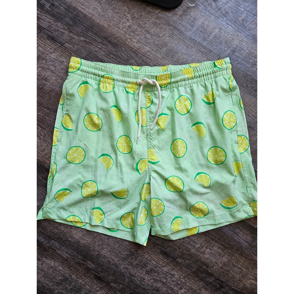 Wave zone mens size large swim trunks lemon fruit print with liner EUC